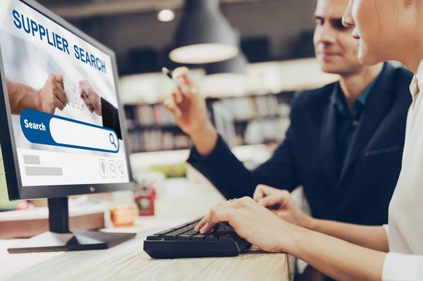 Comment trouver un site d'annuaire inversé légitime ?